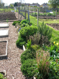 The Border L-bed